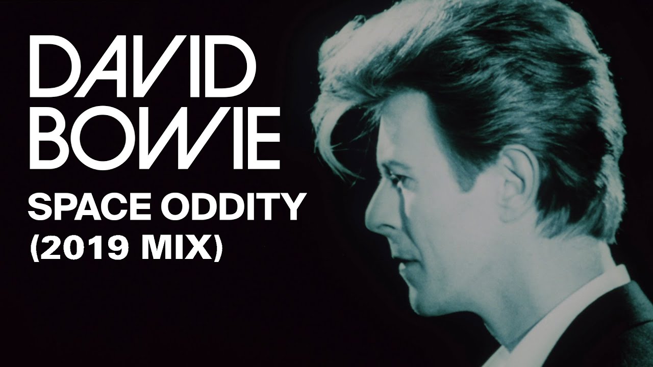 David bowie's space oddity. David Bowie Space Oddity 1969. Дэвид Боуи космос. Дэвид Боуи Спэйс Оддити. Bowie David "Space Oddity".