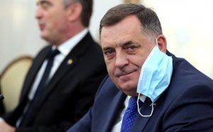 Dodik: “Podržavamo podizanje optužnice za zločine nad civilima na Petrovačkoj cesti”