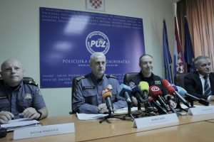 U napadu navijača “Hajduka” na policiju 35 ranjenih i povređenih