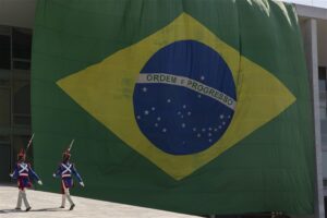 Tinejdžer u uniformi pucao u dve škole u Brazilu – troje ubio, najmanje osam ranio