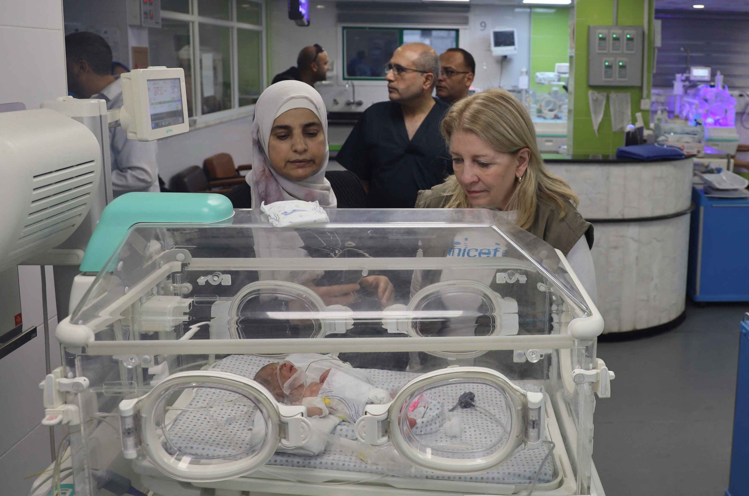 Evakuisane bebe iz bolnice Al Šifa u Pojasu Gaze