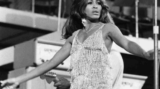 TINA TURNER (IKE AND TINA TURNER)