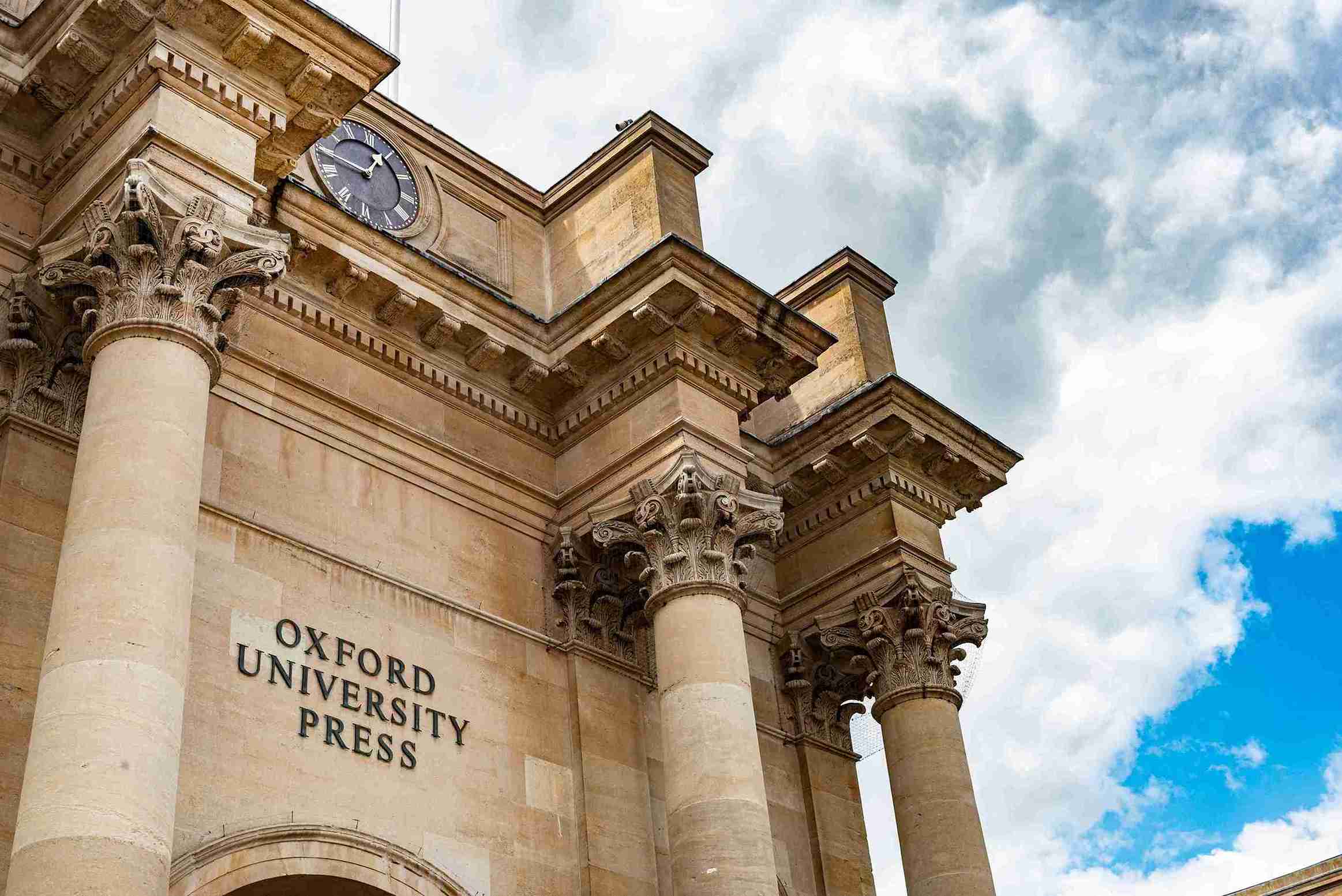 Oksford/ Oxford, United Kingdom