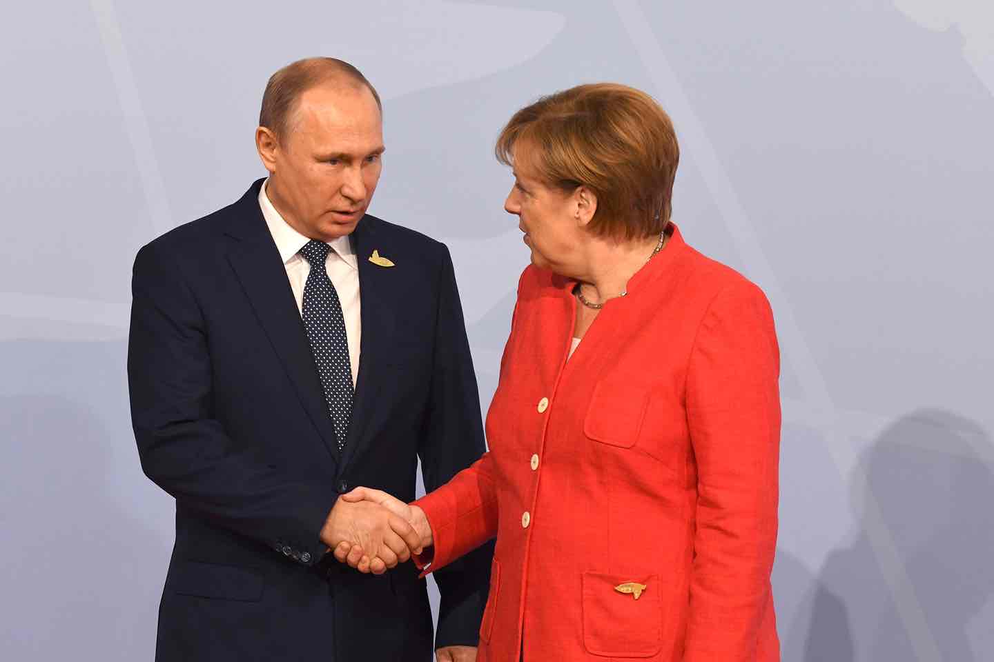 Angela Merkel and Vladimir Putin