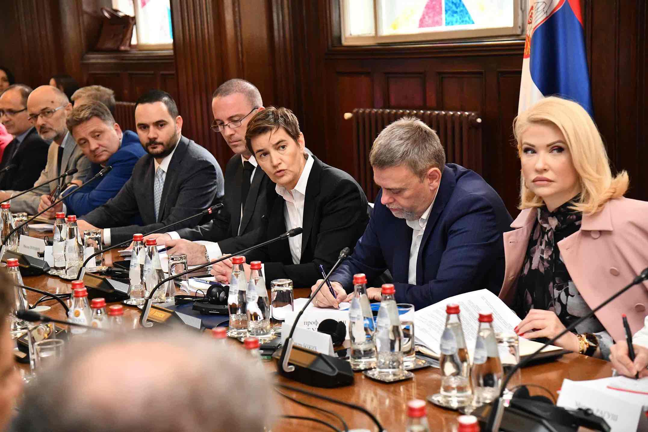 PREGOVORI VLADAJUCE VECINE I OPOZICIJE O IZBORNIM USLOVIMA