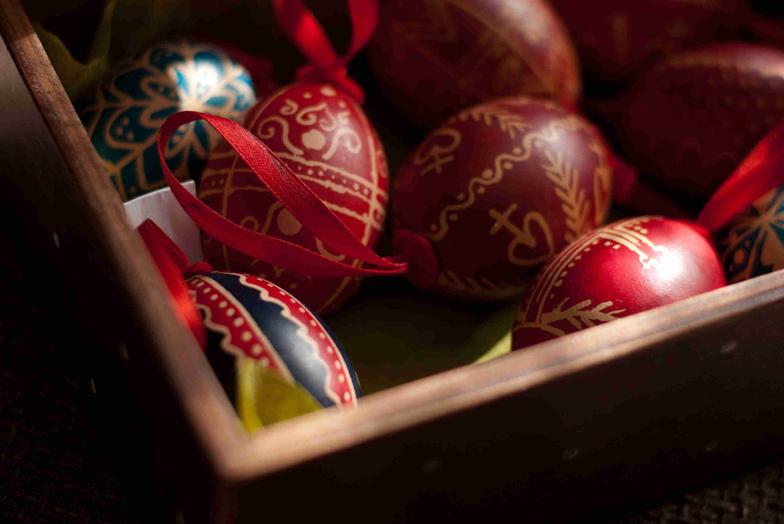 Uskršnja crvena jaja/ Easter eggs