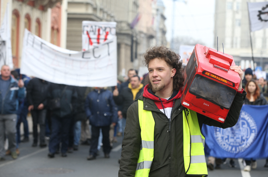 protesti/studenti/penzioneri/GSP/blokade