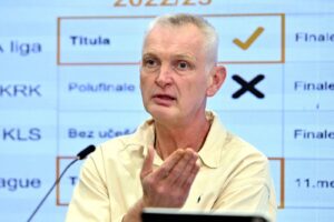 Paspalj o rešenjima za klupu Partizana: Pregovaramo sa Penjarojom