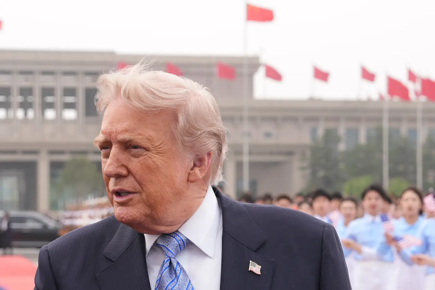 Trump ends visit to China