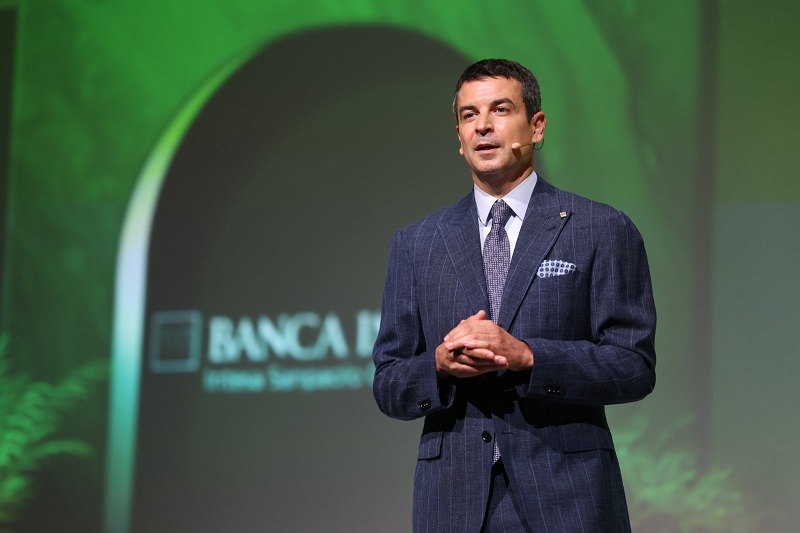 Banca Intesa i Piter H. Diamandis doneli temu dugo