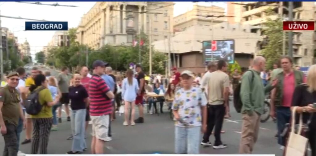 Predstavnici akademske zajednice blokirali raskrsn