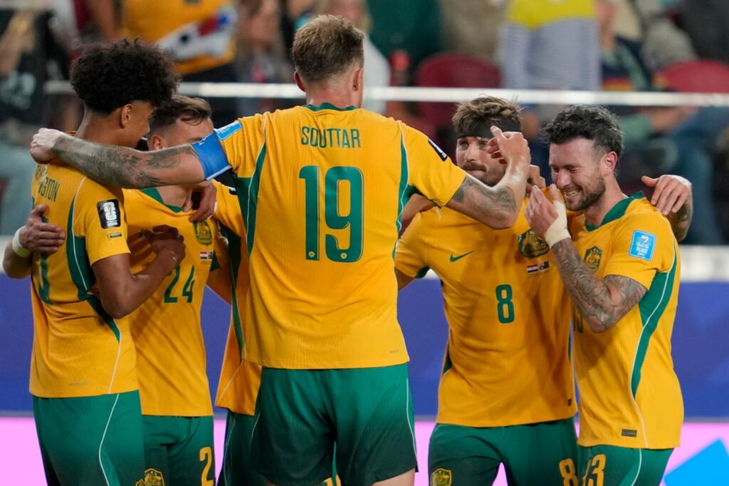 Australija u šesnaestini finala Svetskog prvenstva, Paragvaj na korak od nokaut faze