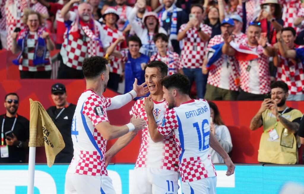 Program Svetskog prvenstva počinje od 23 časa: Evo kojih 6 utakmica se igraju večeras i tokom noći (17. dan)