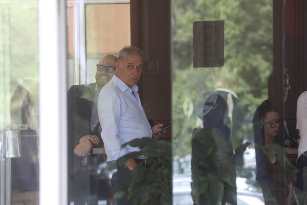 Završeno saslušanje Zdravka Ponoša: VJT nastavlja istragu za koju se strahuje da je politički motivisana