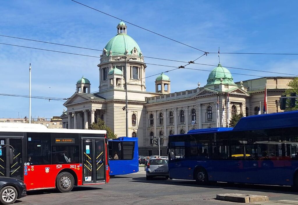 Svi poslovi „Strele“ sa gradom Beogradom: Kako je privatna kompanija postala veliki igrač u javnom prevozu?