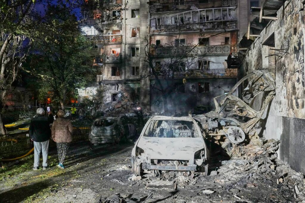 Pet sati pod balističkim raketama: Rusija izvela jedan od najvećih napada na Kijev